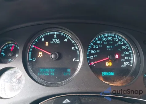 2014 GMC Yukon Xl 1500 Denali из США, поврежденный, VIN 1GKS2MEF2ER140467